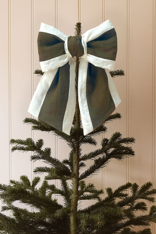 Quilted bow tree topper